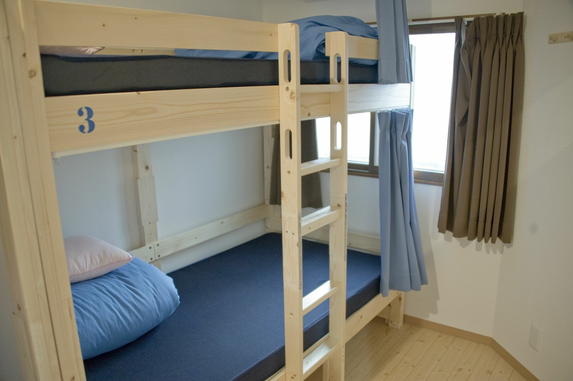 Umbrella House Hostel Osaka Exterior photo